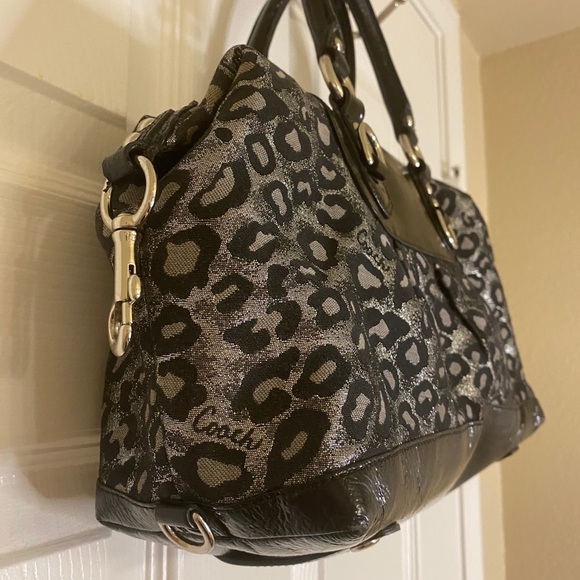 Coach Black Gray Metallic Ocelot Leopard Print Authentic Rare Sabrina Handbag - Picture 13 of 15